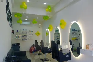 Maddy Unisex Salon