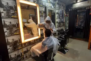 Shree BANESHWARI L'oreal Professional Unisex Salon In Navsari