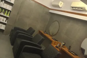 Bonanza Men's Salon