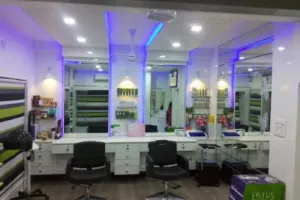 Khubadi beauty salon_ by Sandhya