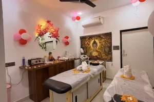 Royal Queen Beauty Salon
