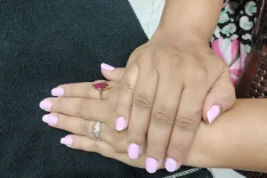 Kuts N Kurls Unisex Salon &amp; Bridal Studio