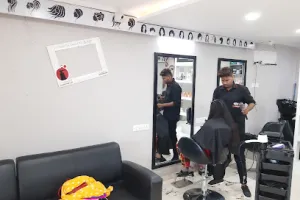 Mohit_Dasadiya Salon