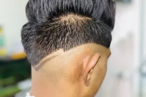 Janta hair saloon