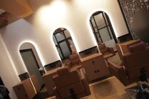 Heena Beauty Clinic And Salon