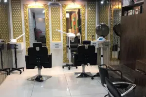 Lucky Beauty Parlour