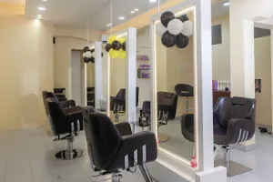 Javed &amp; Rizwan Hair and Beauty Studio