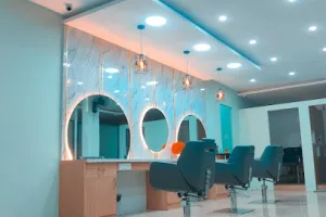 Elora Unisex Salon – Bridal Makeup &amp; Hair Salon Kochi