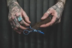 Solo men's salon