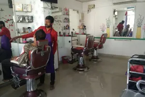 New Maruthi Saloon &amp; Gents Beauty Parlour