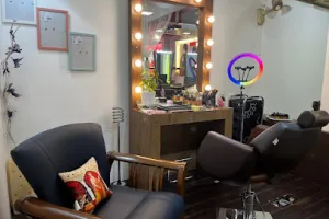 Daffodils Salon &amp; Spa