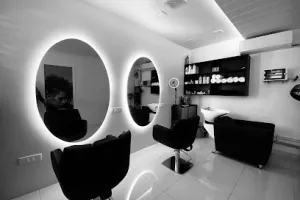 Manish Hair Expert