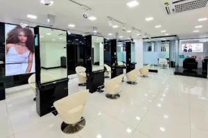 Spin unisex salon | Channasandra