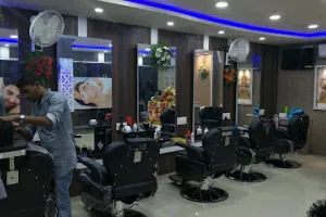 LOOK LIKE MEN SALON