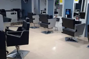 Divine Unisex Salon
