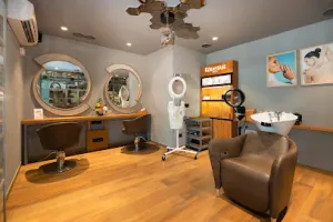 Enrich Salon HSR Layout
