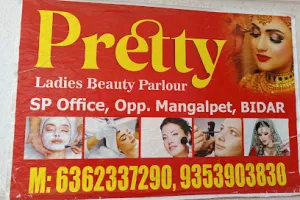 Pretty ladies beauty parlour