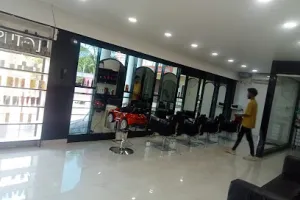 Re Image Salon Naubad