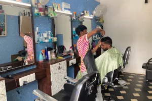 OUTLOOK SALON