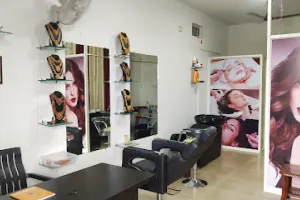 Bindu beauty salon and spa