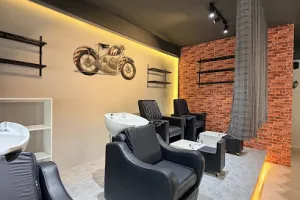Craft &amp; Cuts Unisex Salon