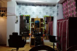 LOTUS BEAUTY PARLOUR