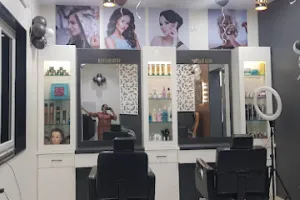 Rupshringar Beauty Parlour &amp; Makeup studio Academy
