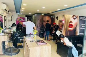 Orange Unisex Salon