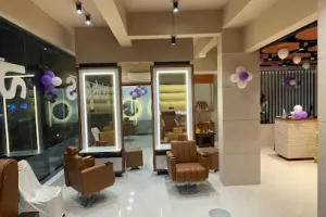 Naturals Salon