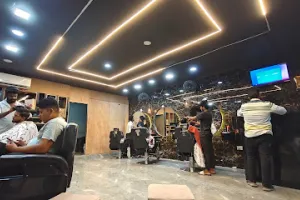 Tip Top Salon