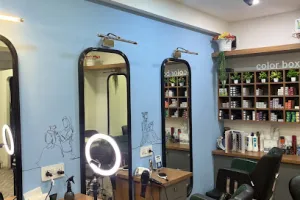 Urbancuts Salon