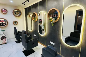 Phoenix Hair Lounge