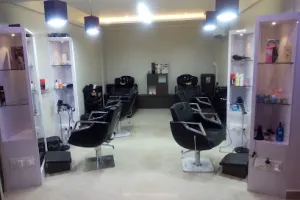 Allure -Professional unisex salon