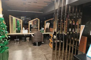 Green Trends Unisex Hair &amp; Style Salon