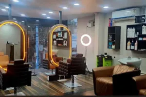 The Classy Cuts Unisex Saloon