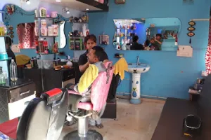 Farooq Hair Cut Beauty