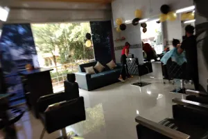 CRAFT SALON