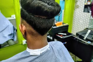 Mister cuts men's salon