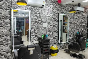 New Student Men's Salon