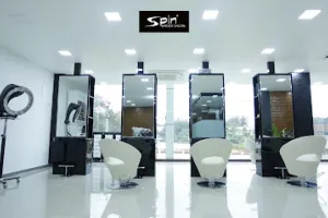 Spin Unisex salon