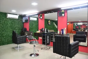 The Glam beauty Zone
