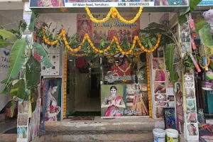 D. Raj Boutique