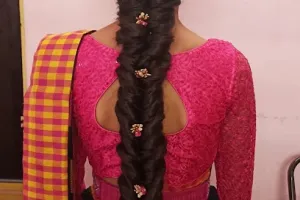 Bhavana Ladies Salon And Academy