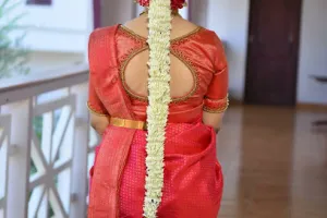 Soundarya Beauty Parlour