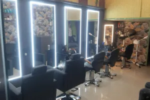 J's Spa &amp; Unisex Salon