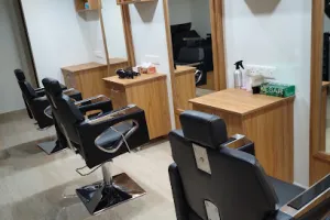 HEAD OFFICE unisex salon