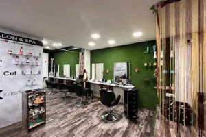 Looks Loreal Professional Unisex Salon