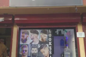 LOOKS SALON