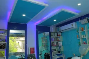 Shivani Boutique&amp;Beauty parlour