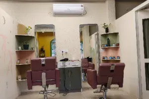 MALLU CULT FAMILY MAKEOVER SALON